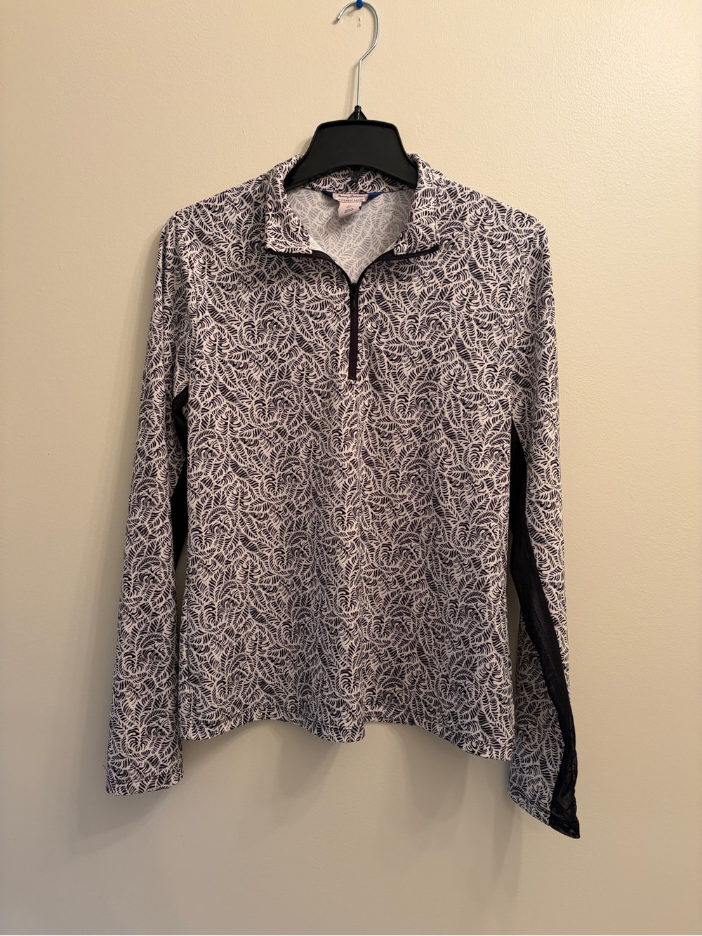 Tommy Bahama | Womens Quarter-Zip Long Sleeve Pullover in Black and White Print